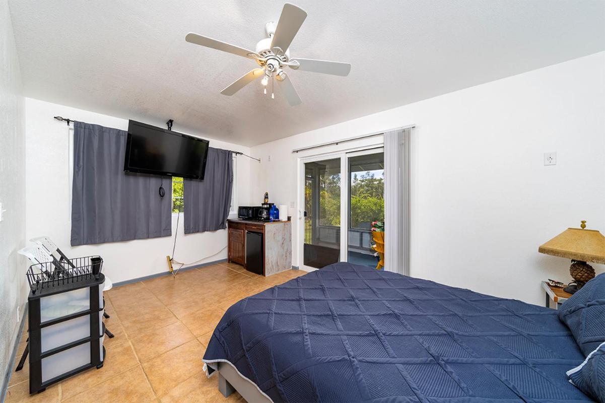 Blue Hawaiian Rentals Keaau Екстериор снимка